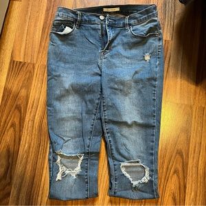 PacSun ripped knee jeans size 27
